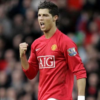 Ronaldo in Manchester United kit