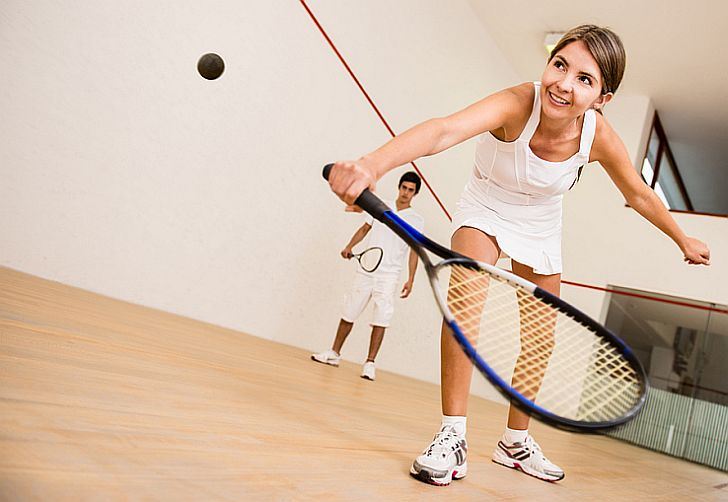 Learn how to play squash