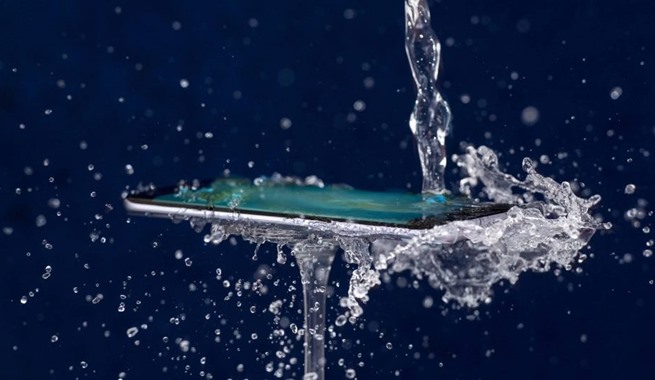 water-resistant smartphones